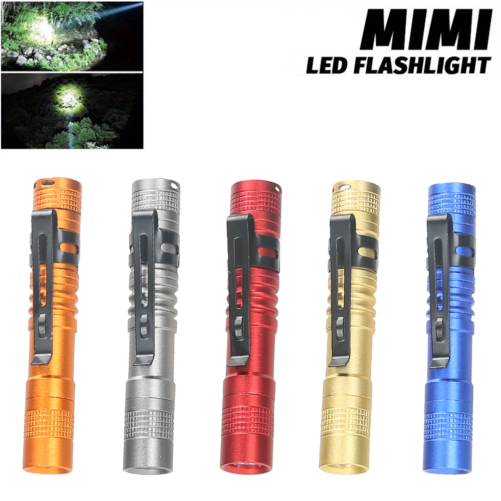 Outdoor Adventurer - Mini Przenośna Latarka LED w Kształcie